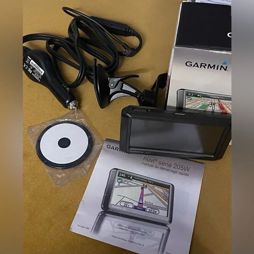 Garmin nuvi 255WT Automotive GPS system In Box Complete